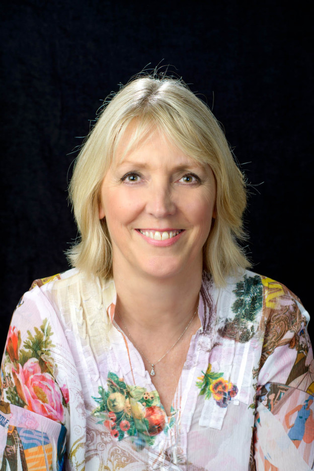 Jo Henderson